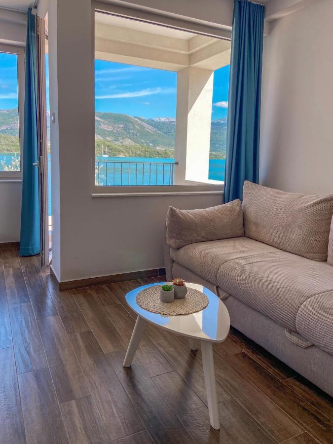 Timea Apartment Tivat Extérieur photo